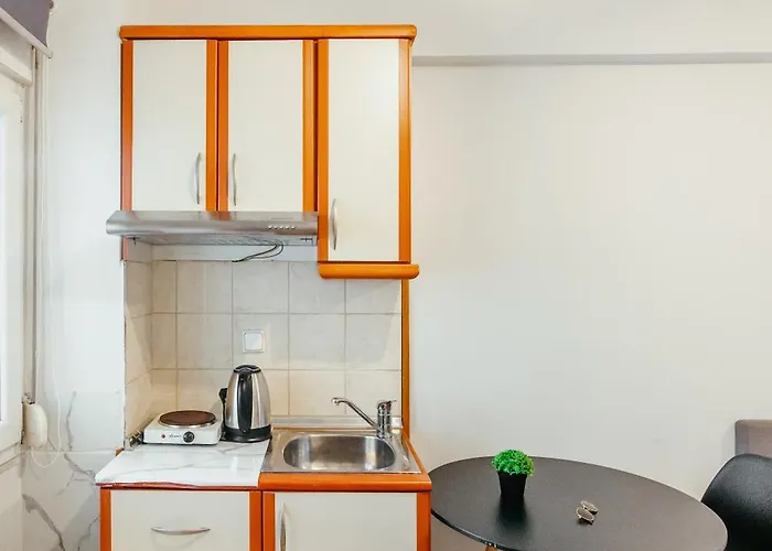 Stylish Retreat *